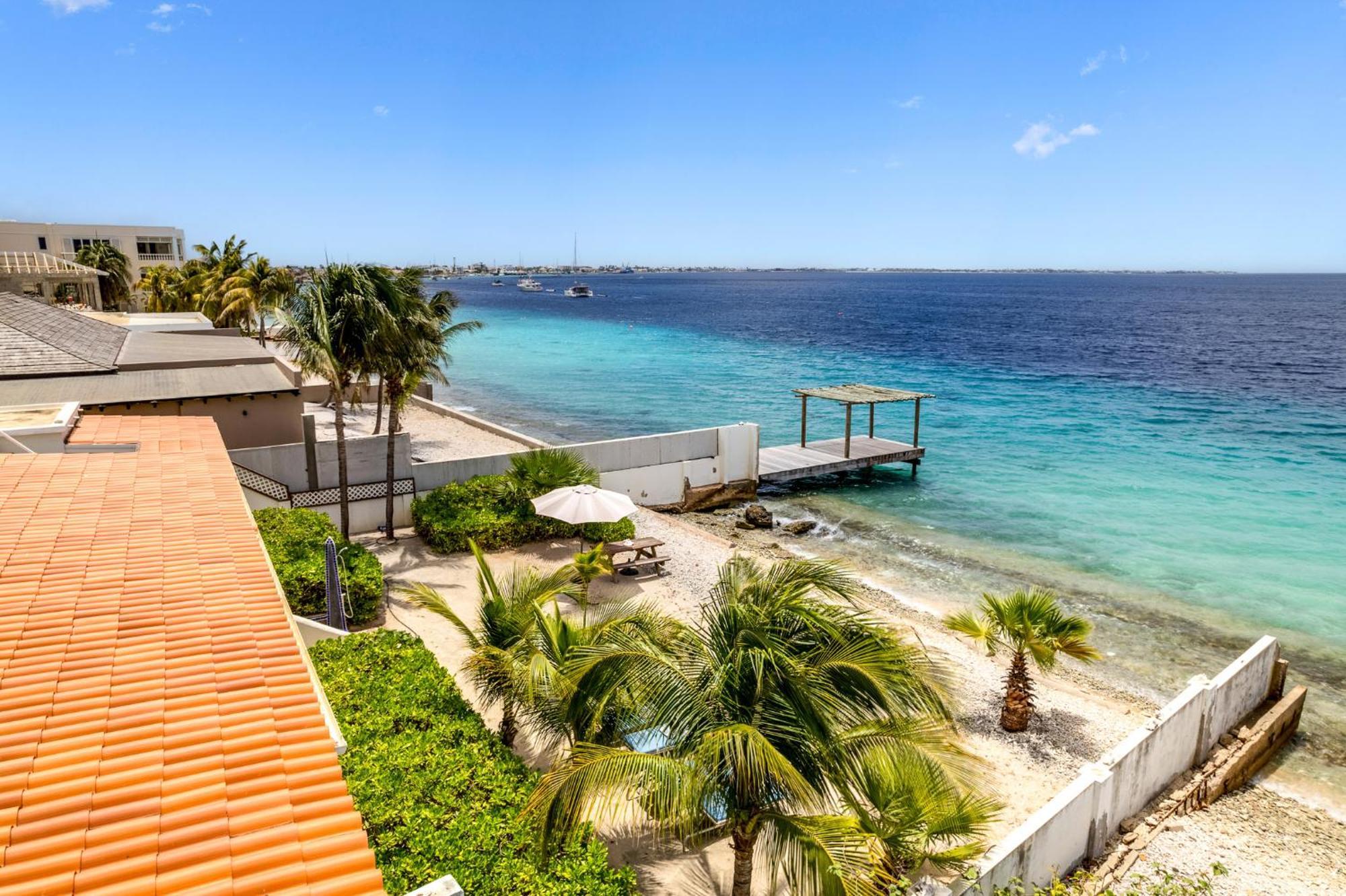 Oceanfront - Villa Port Of Call - Playa Eksteriør bilde