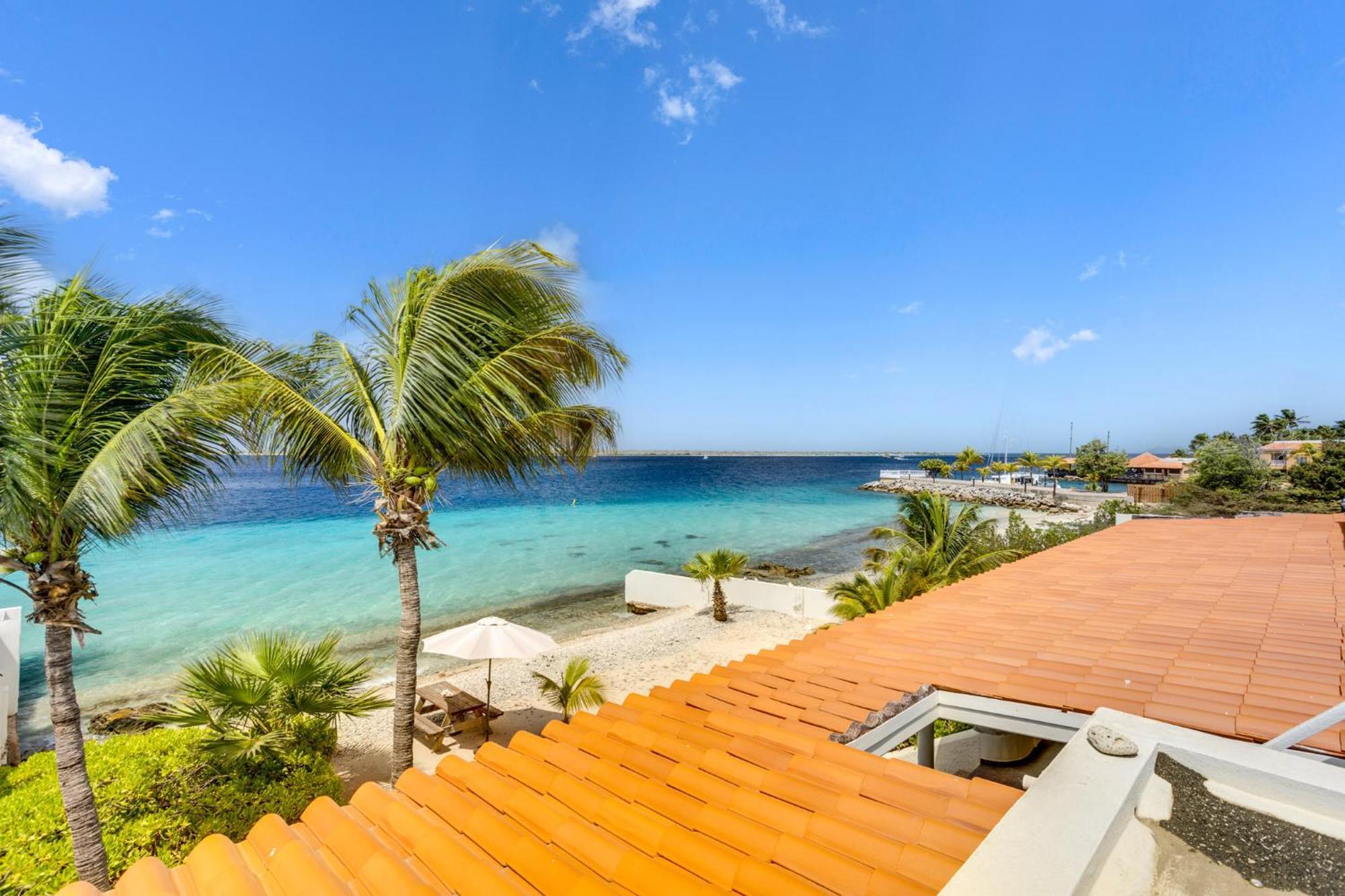 Oceanfront - Villa Port Of Call - Playa Eksteriør bilde