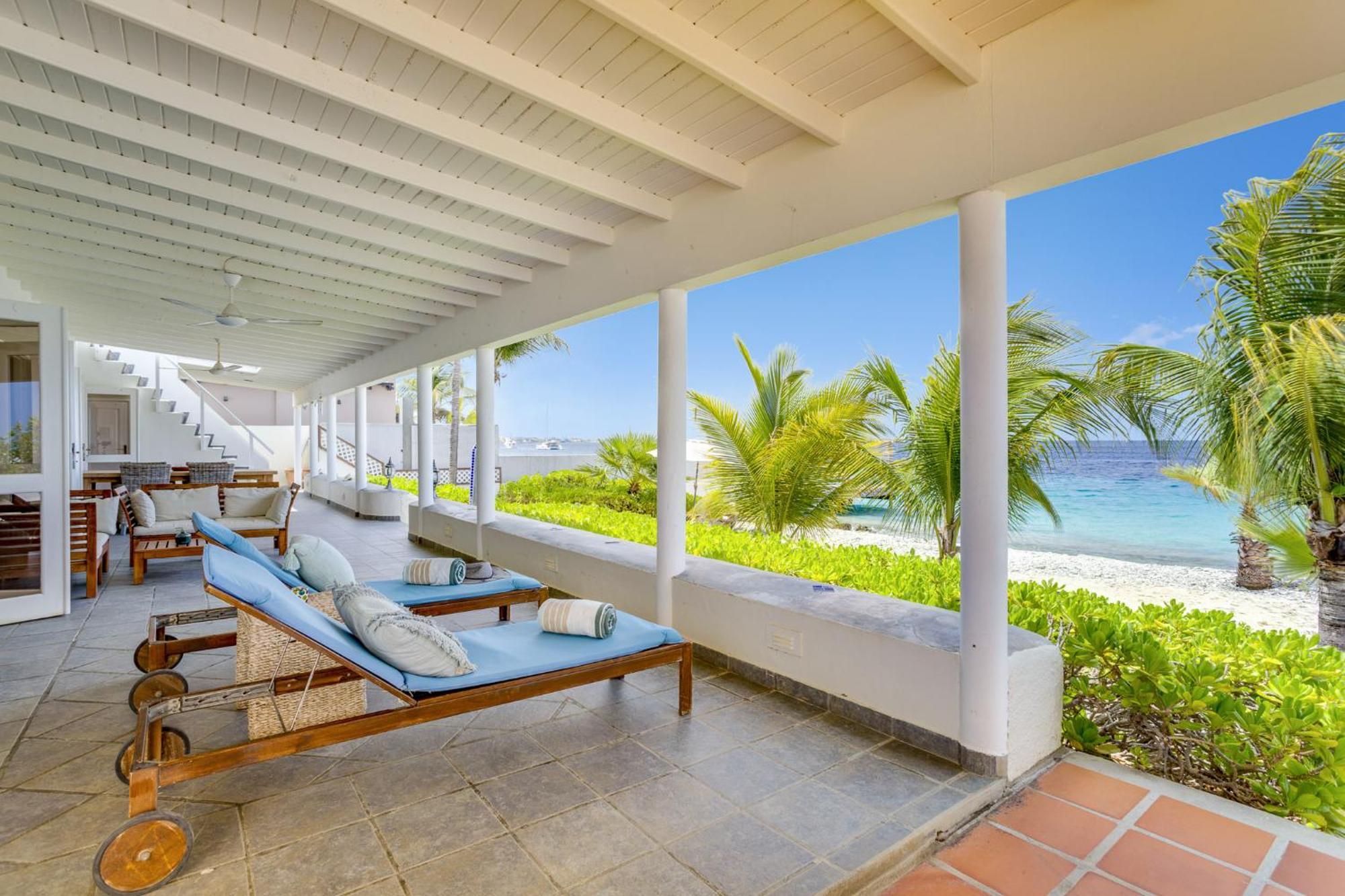 Oceanfront - Villa Port Of Call - Playa Eksteriør bilde