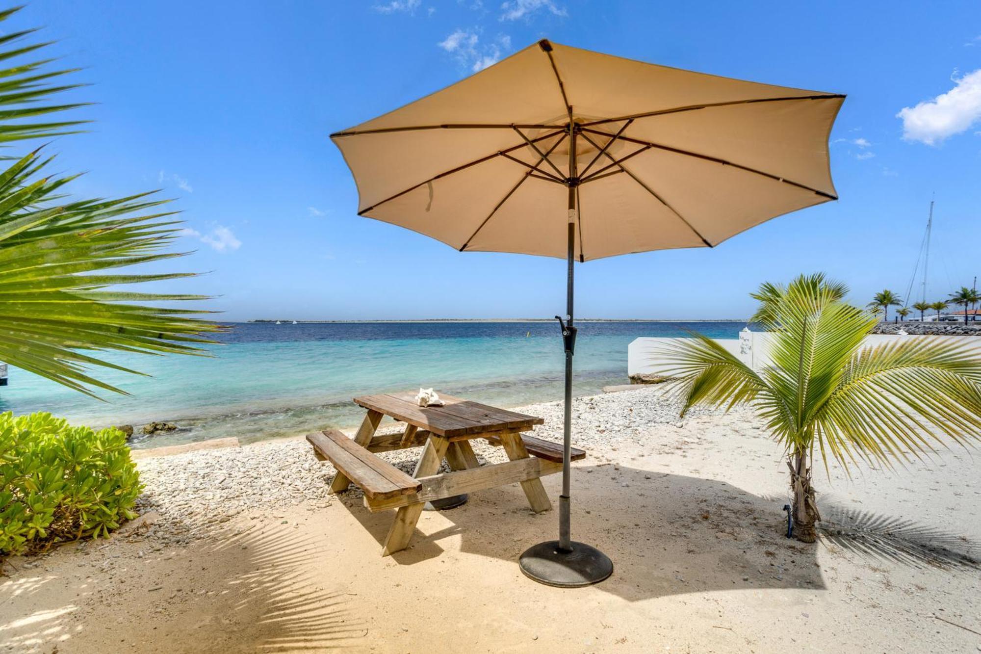 Oceanfront - Villa Port Of Call - Playa Eksteriør bilde