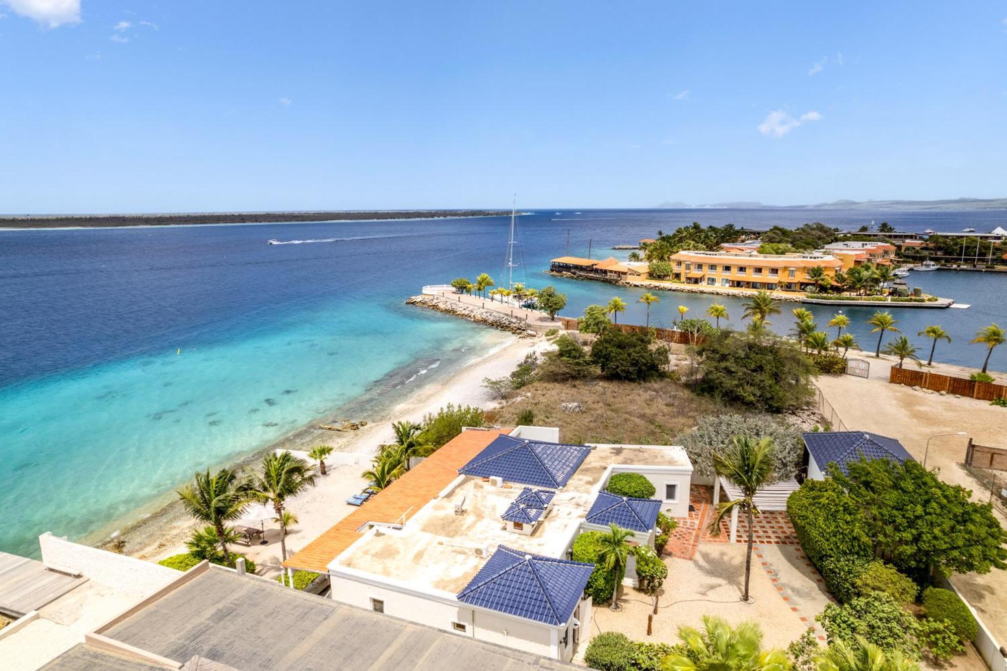 Oceanfront - Villa Port Of Call - Playa Eksteriør bilde
