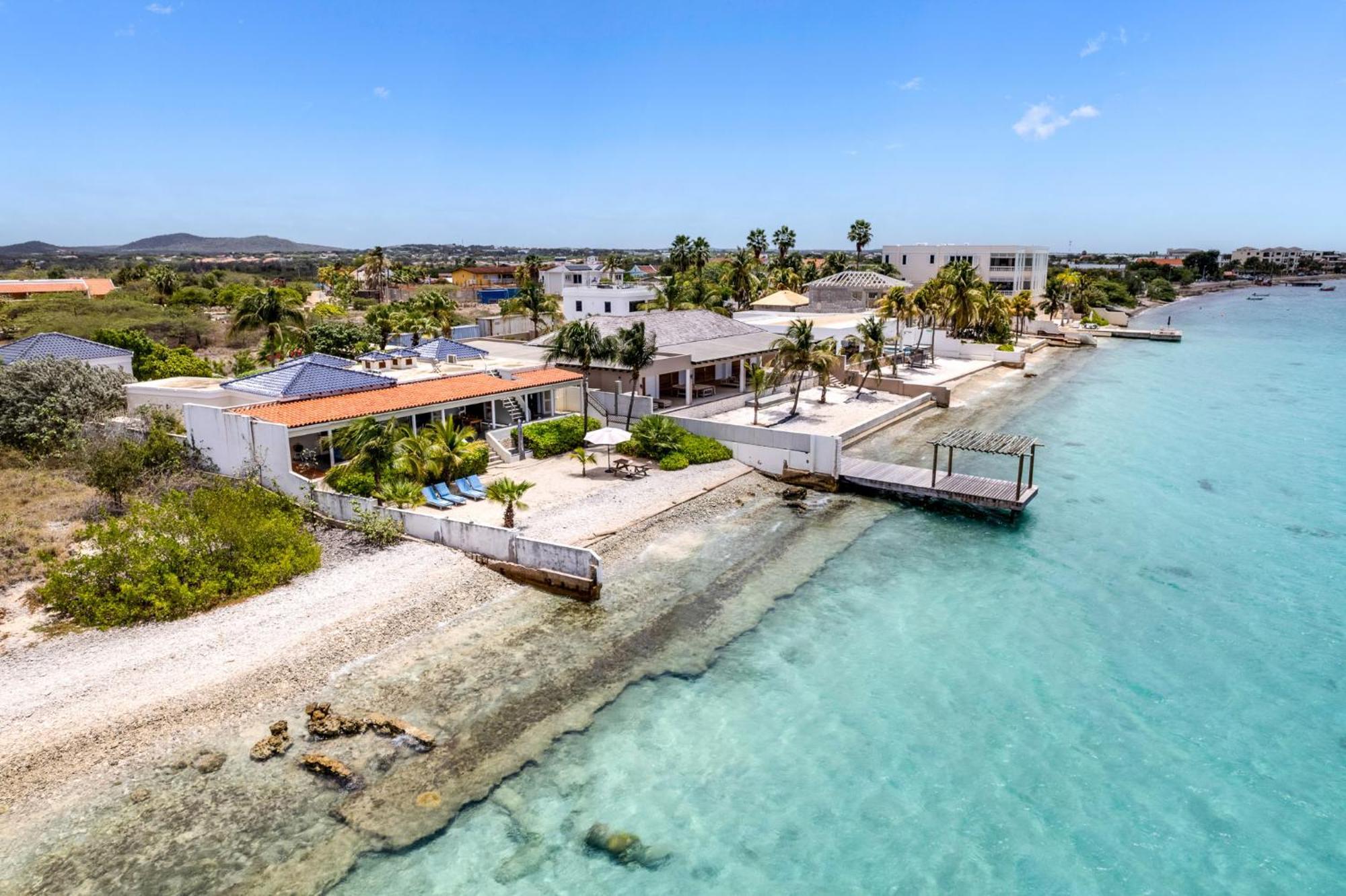 Oceanfront - Villa Port Of Call - Playa Eksteriør bilde