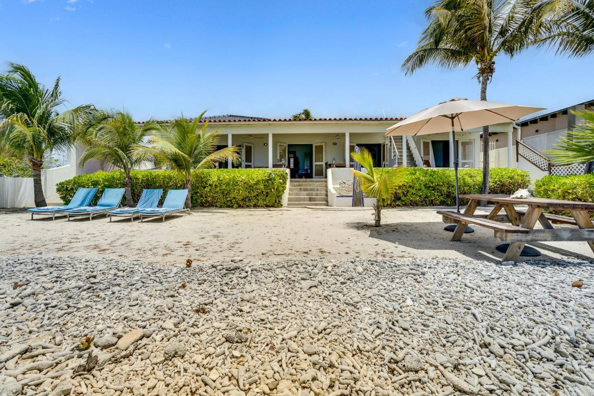 Oceanfront - Villa Port Of Call - Playa Eksteriør bilde